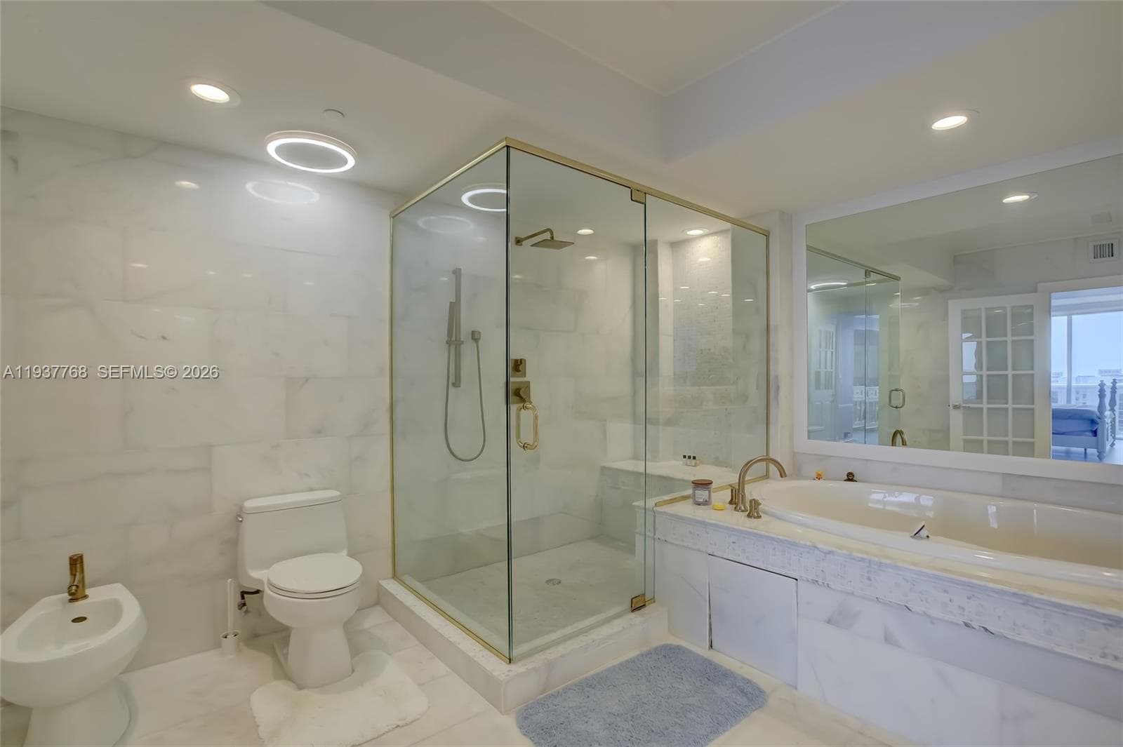 BEACH CLUB TWO CONDO · #2402 in Hallandale Beach - Photo 18