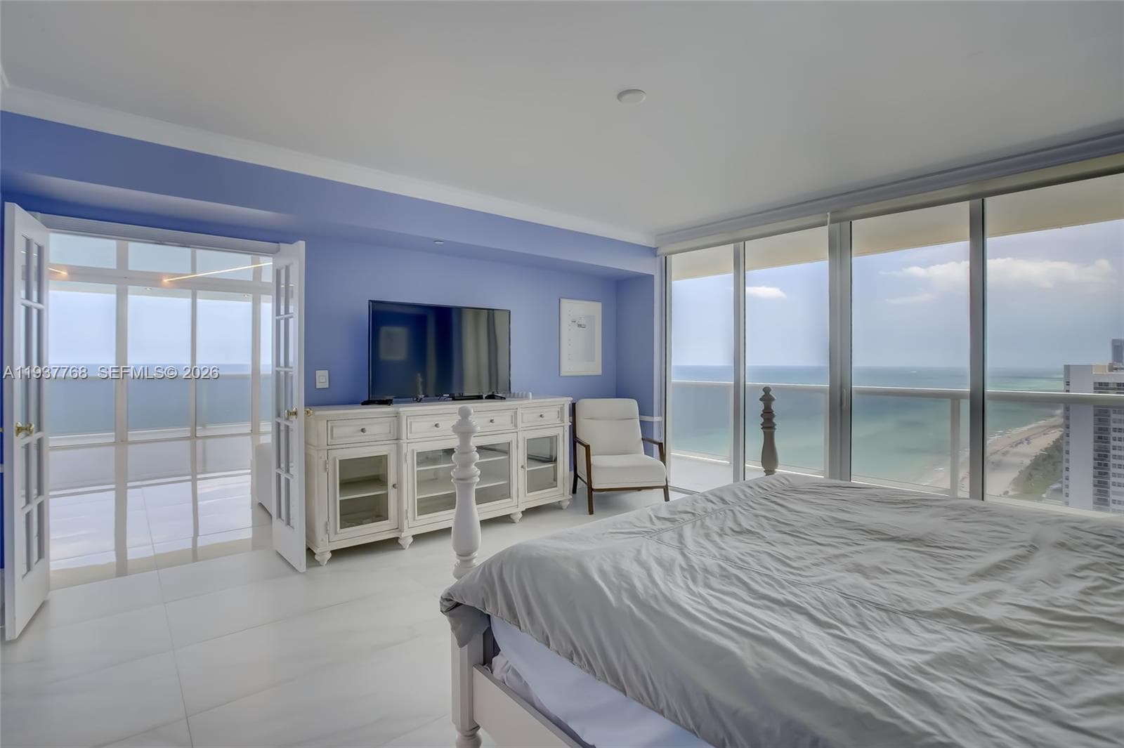 BEACH CLUB TWO CONDO · #2402 in Hallandale Beach - Photo 15