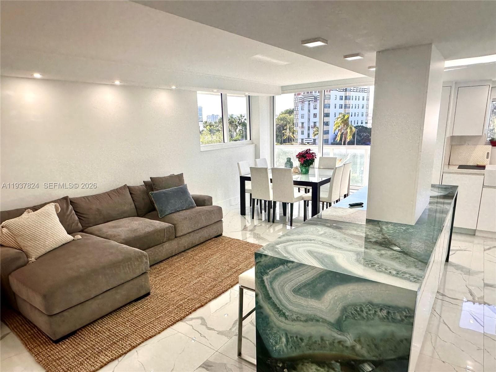 THE ROYAL CLUB CONDO · #408 in Miami Beach - Photo 9