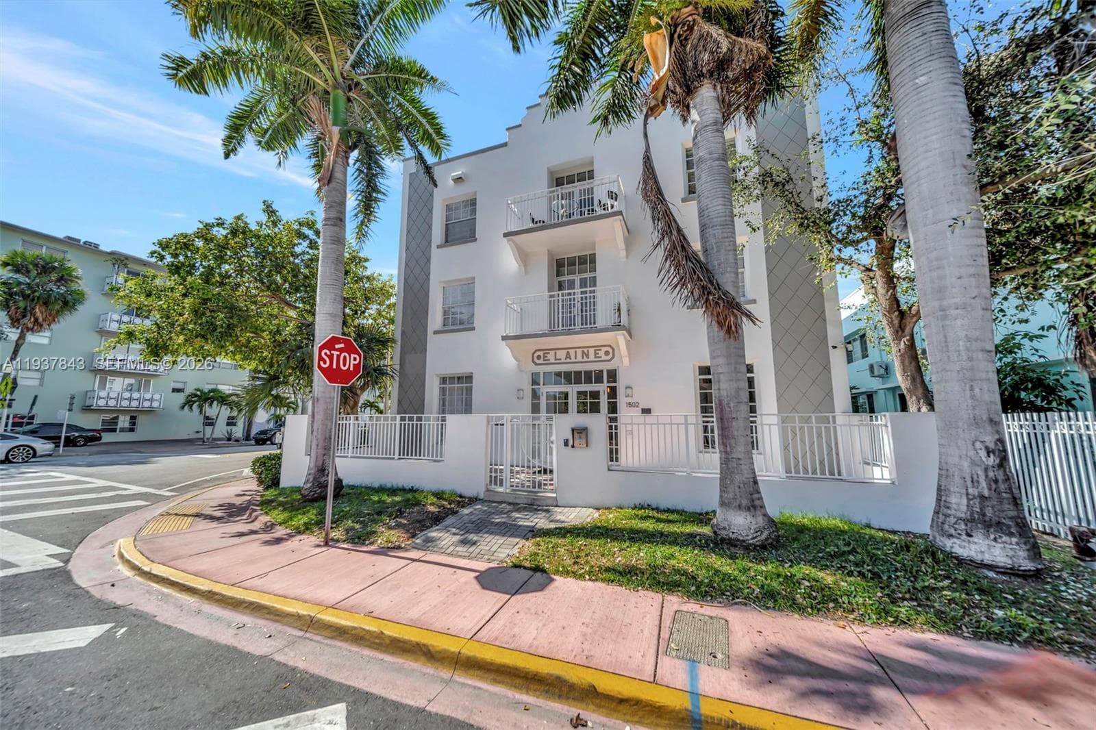 THE ELAINE CONDO · #201 in Miami Beach - Photo 2