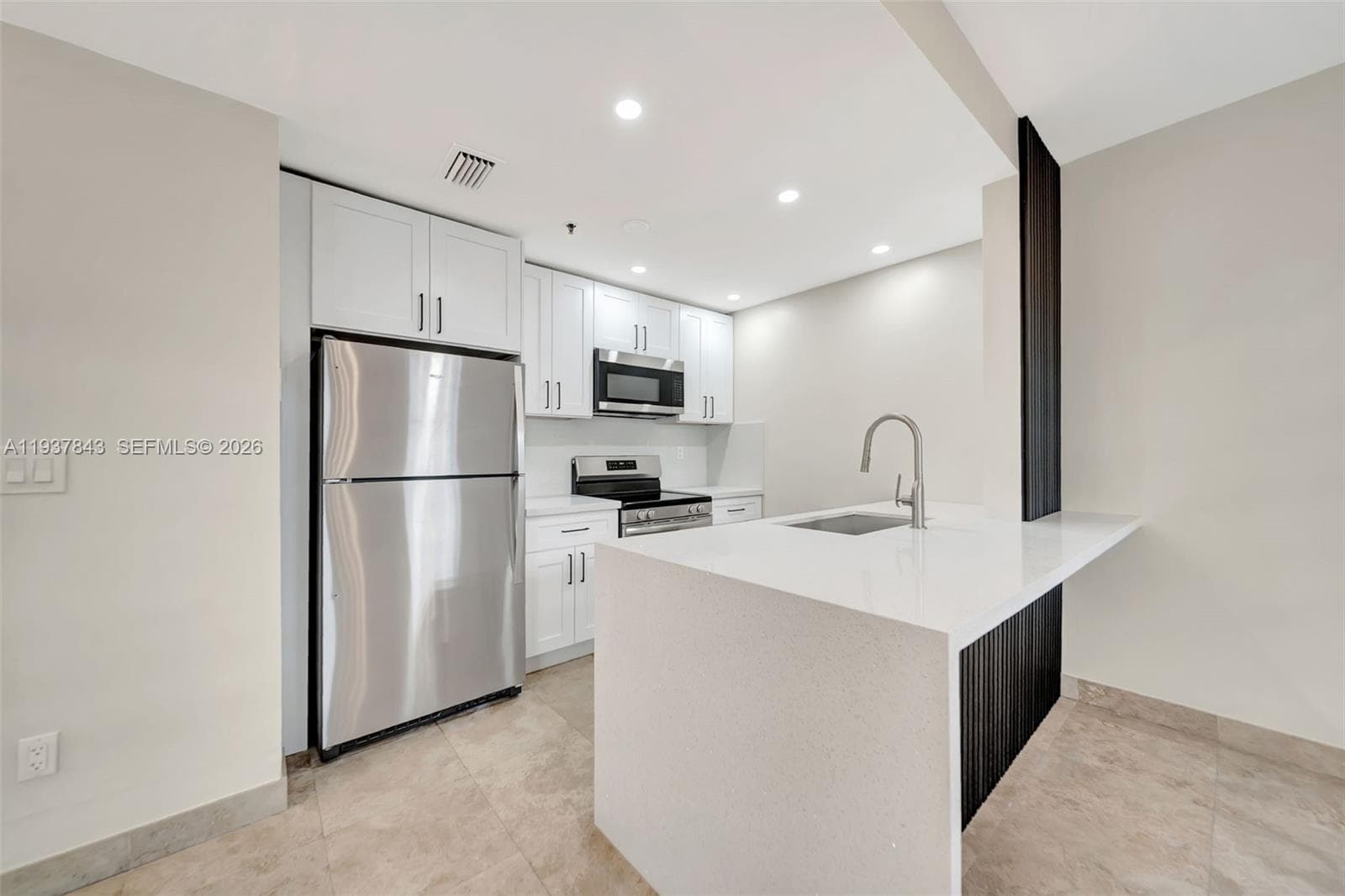 THE ELAINE CONDO · #201 in Miami Beach - Photo 8
