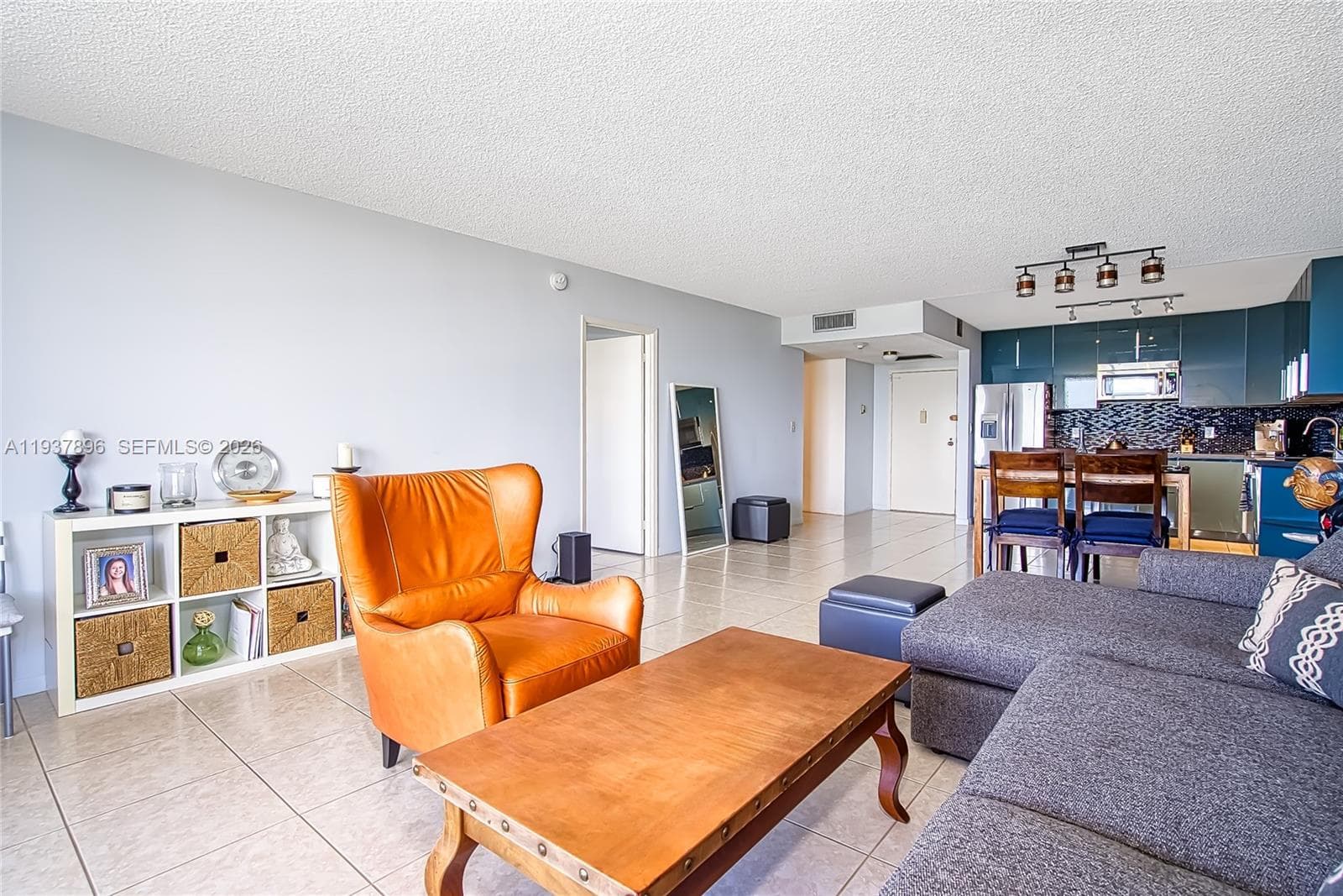 OLYMPUS CONDO · #911 in Hallandale Beach - Photo 17