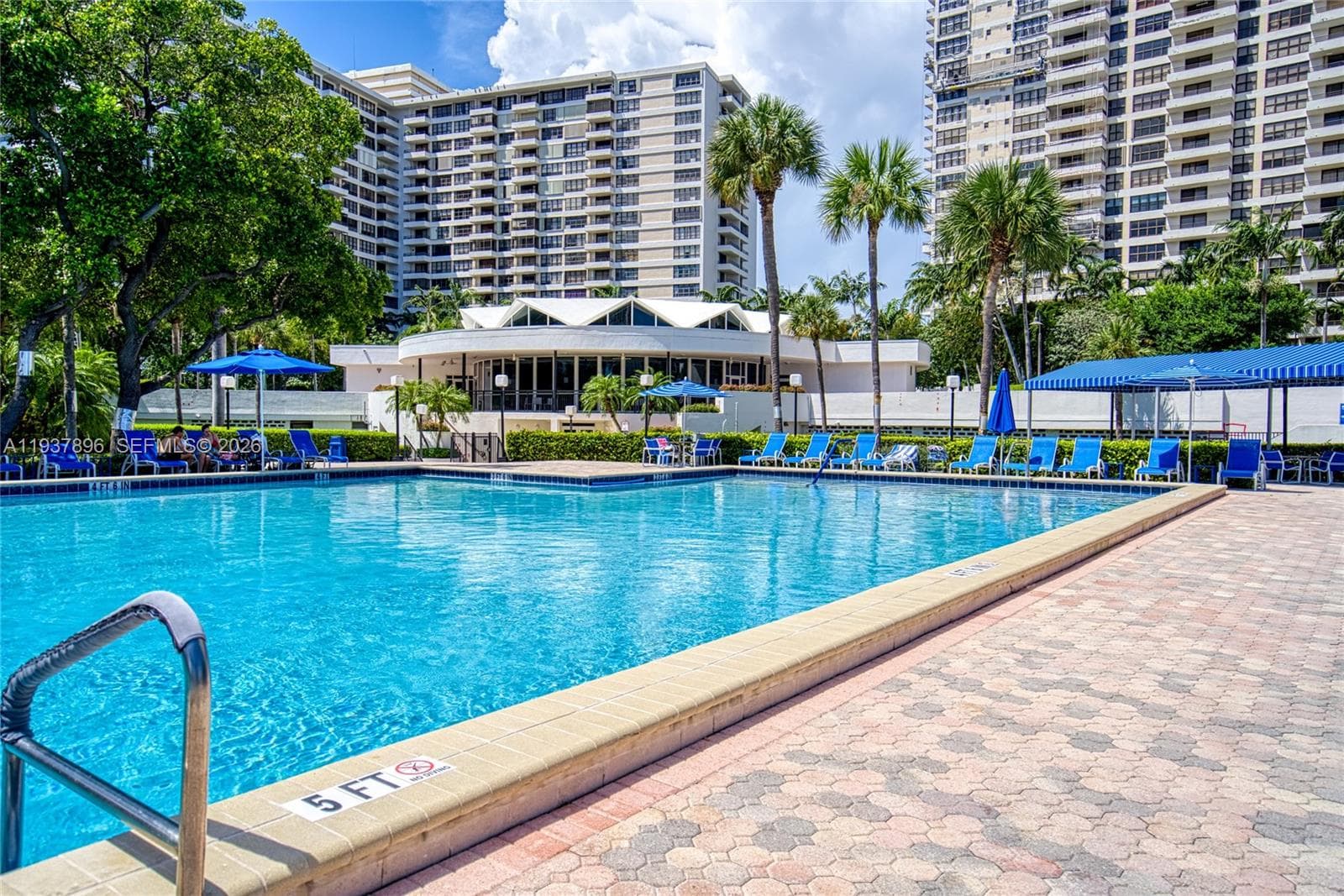 OLYMPUS CONDO · #911 in Hallandale Beach - Photo 36
