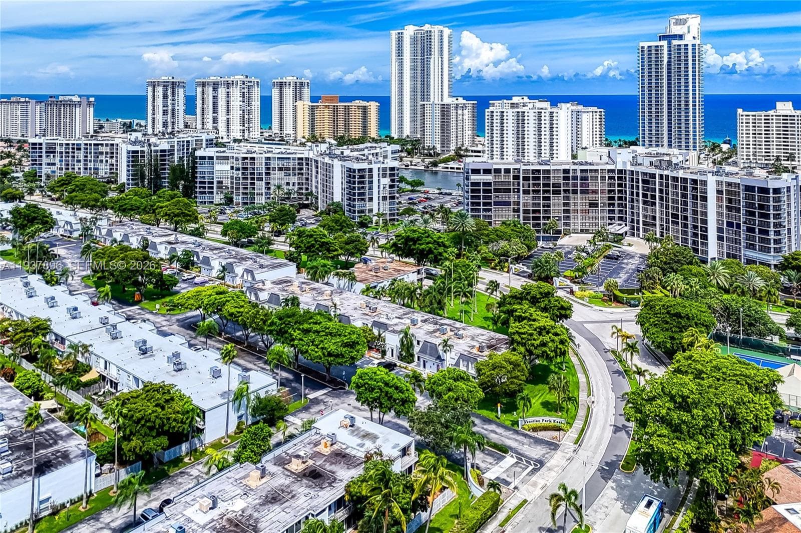 OLYMPUS CONDO · #911 in Hallandale Beach - Photo 60