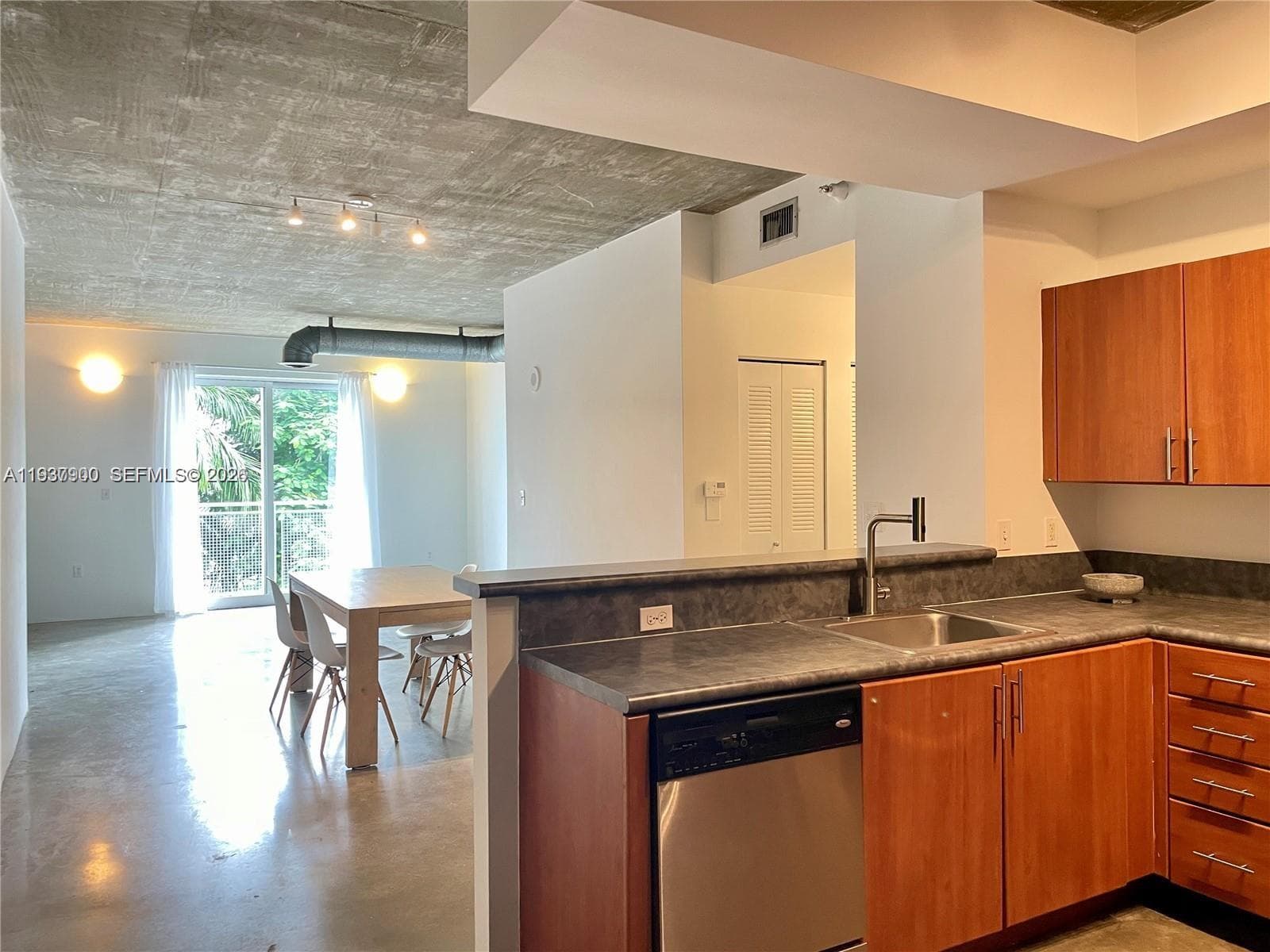 BAYLOFTS CONDO · #407 in Miami - Photo 9
