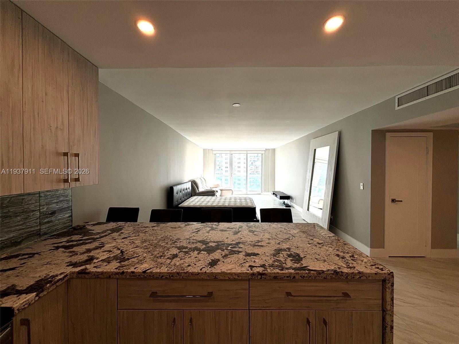 OCEANVIEW BUILDING B COND · #914 in Sunny Isles Beach - Photo 6
