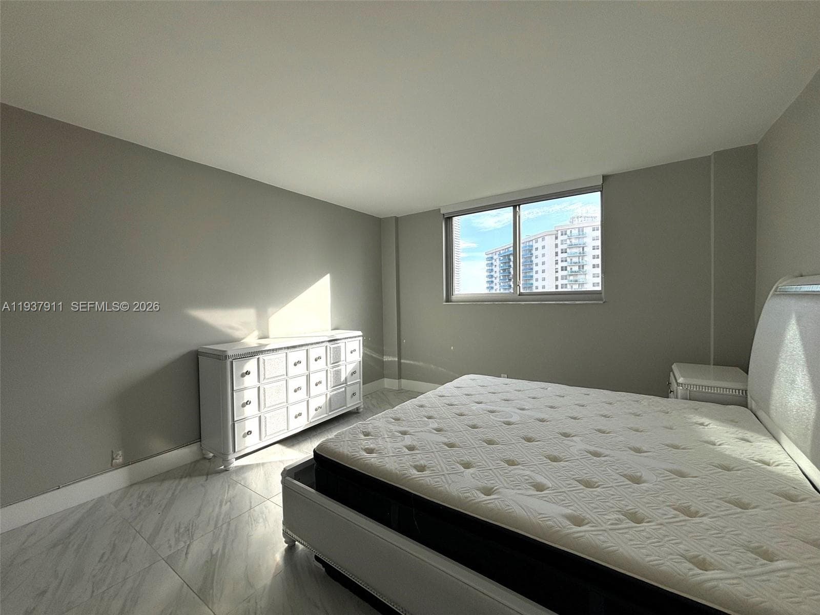 OCEANVIEW BUILDING B COND · #914 in Sunny Isles Beach - Photo 13