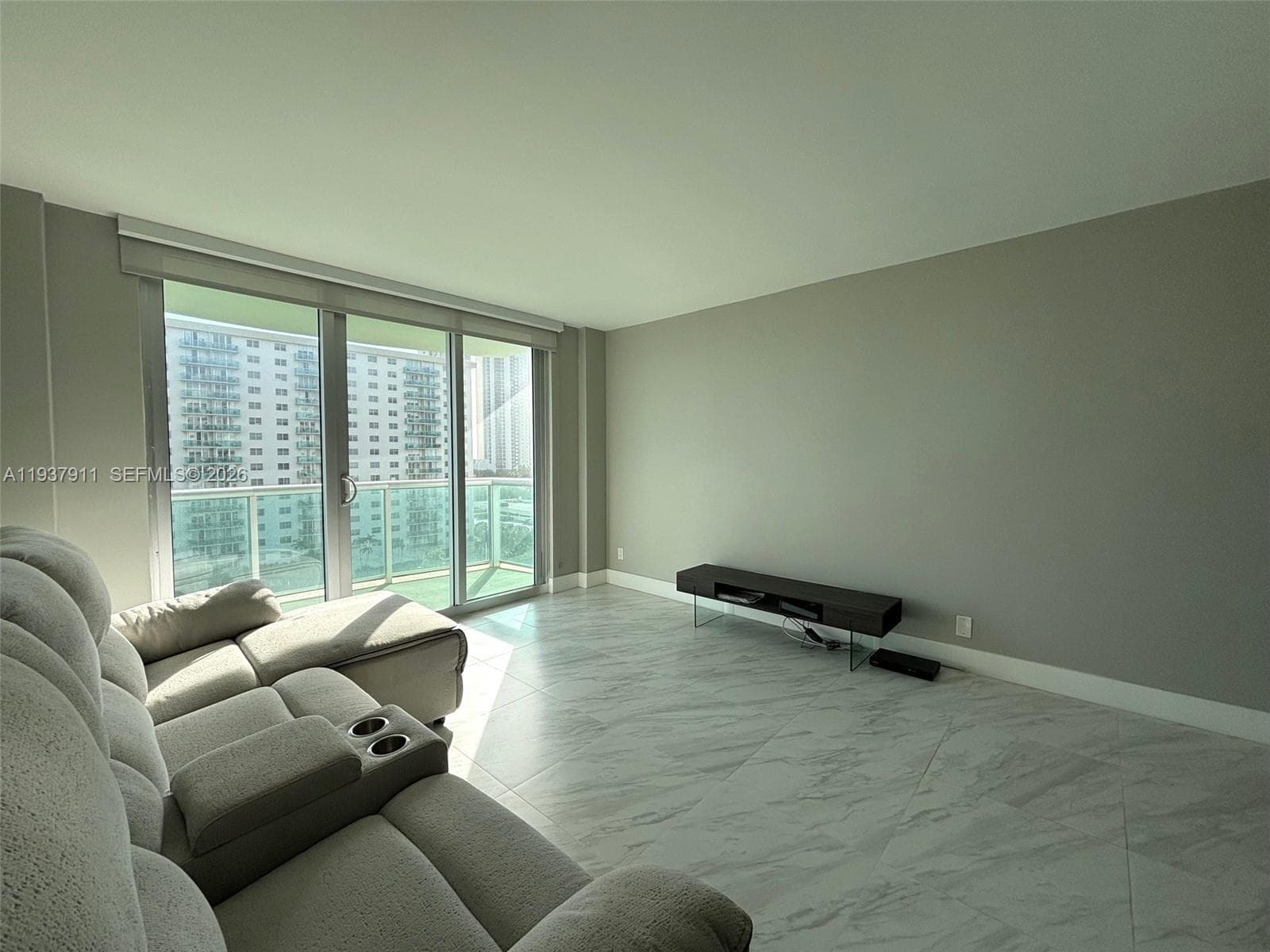 OCEANVIEW BUILDING B COND · #914 in Sunny Isles Beach - Photo 16