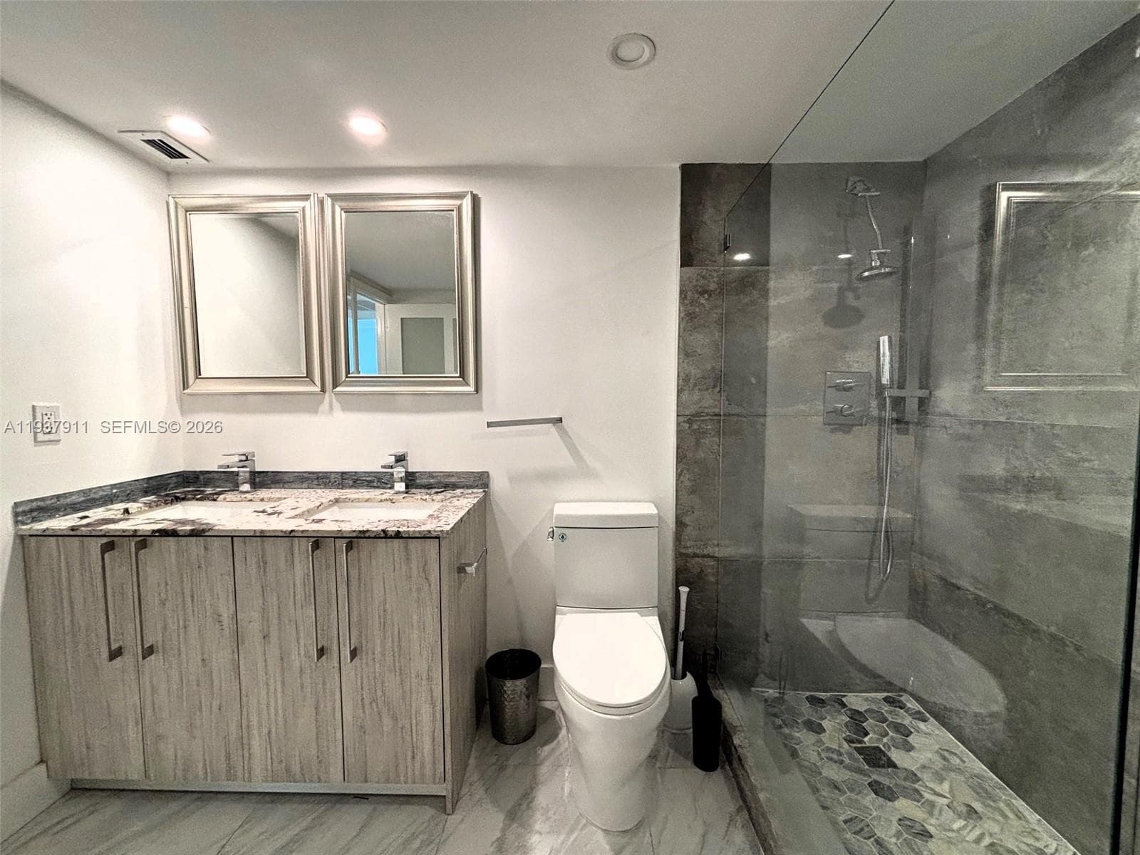 OCEANVIEW BUILDING B COND · #914 in Sunny Isles Beach - Photo 12