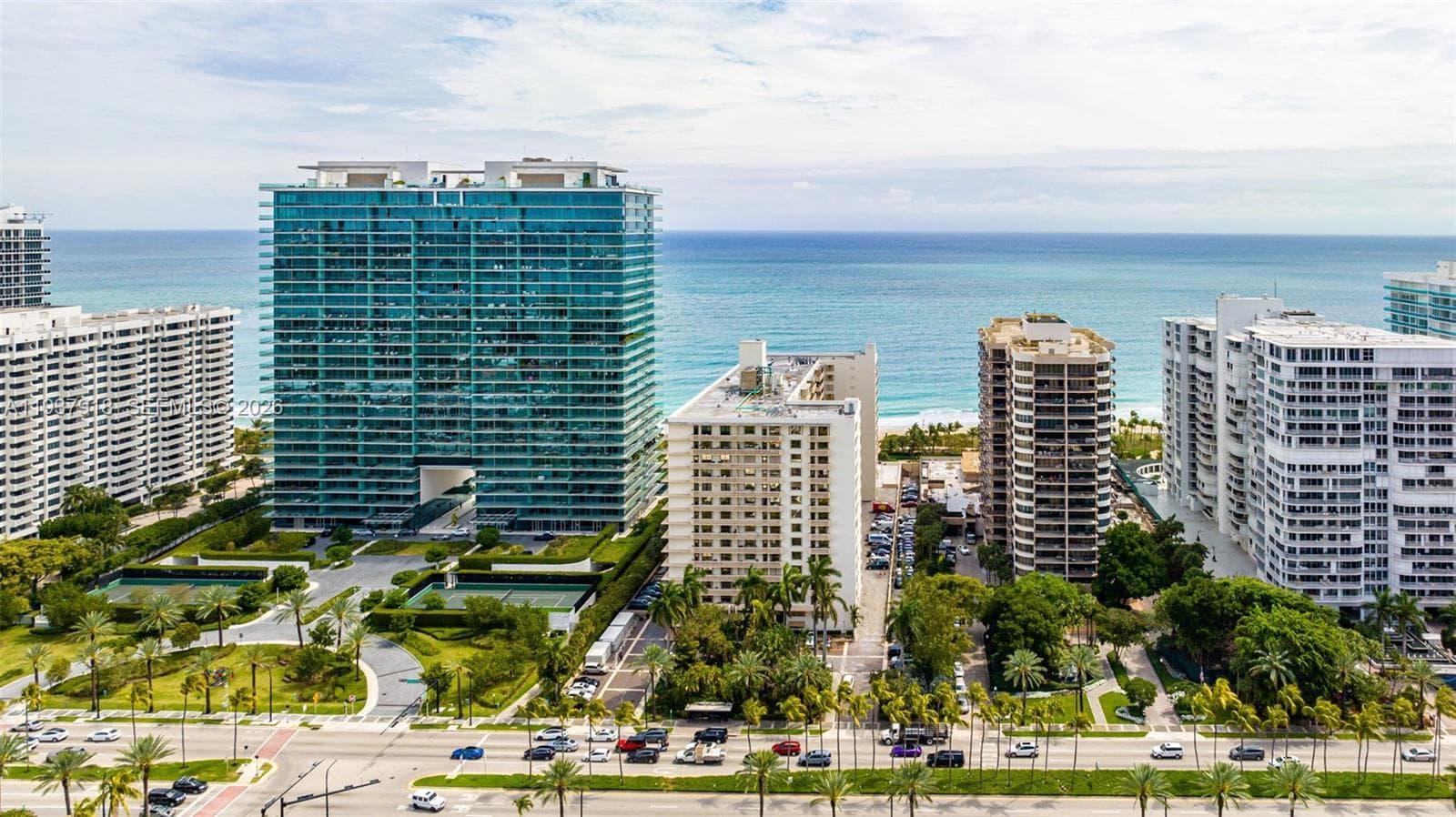 Plaza of bal Harbour · #1211 in Bal Harbour - Photo 26