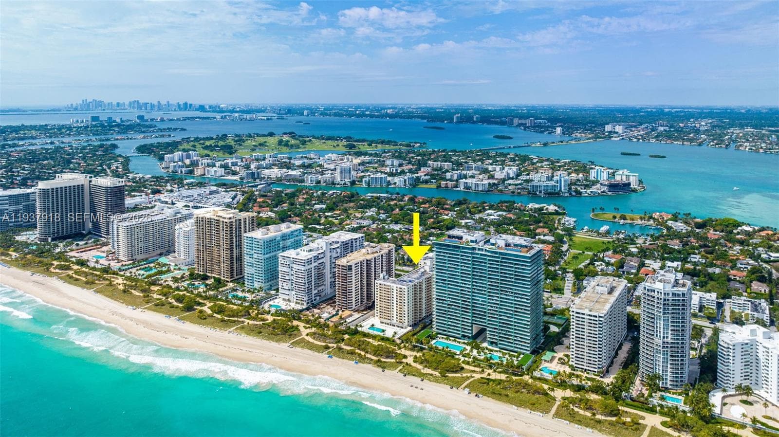 Plaza of bal Harbour · #1211 in Bal Harbour - Photo 22