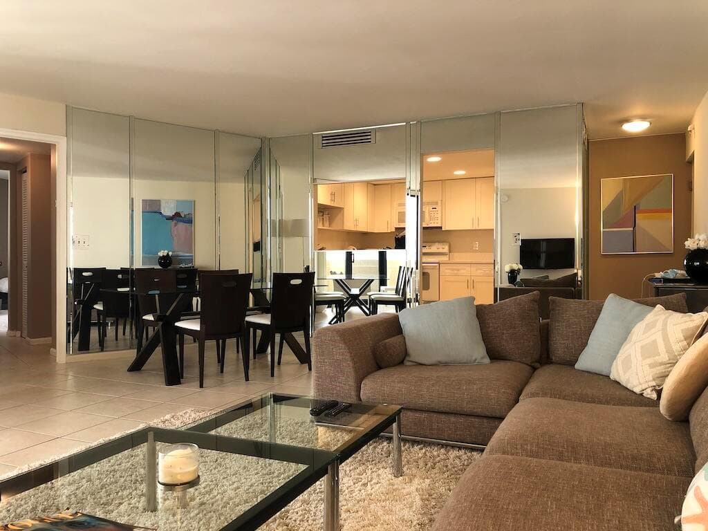 1 LIVING ROOM VIEW 4