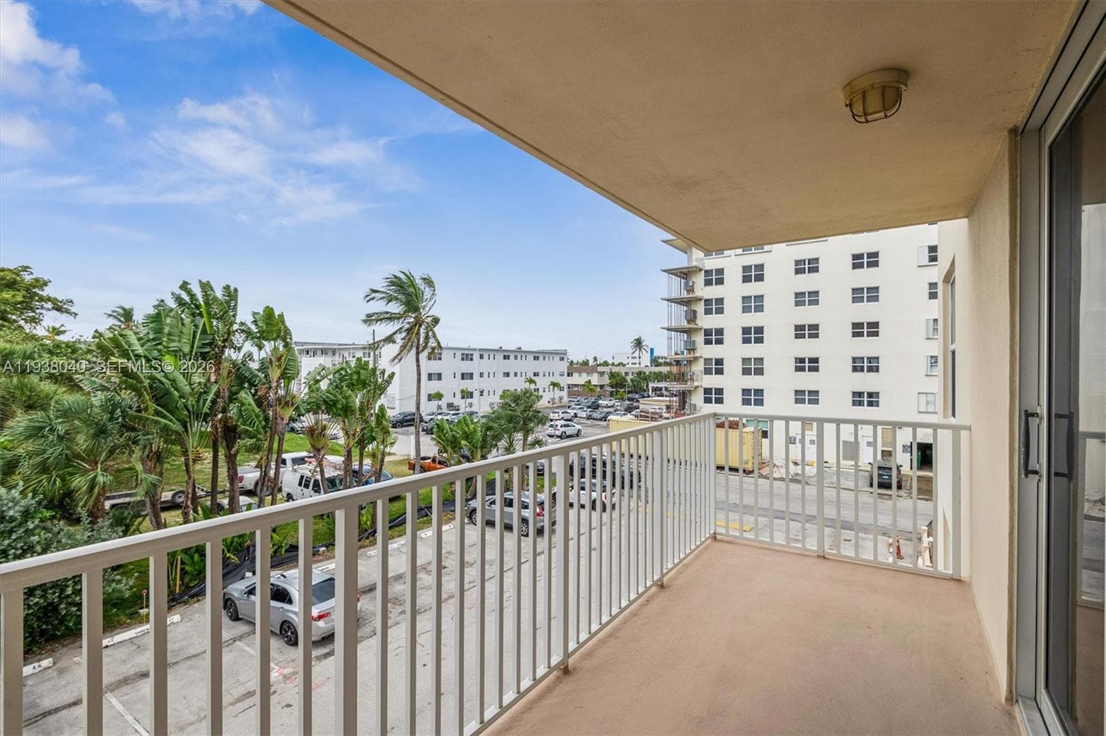 STRATFORD TOWERS CONDO · #306 in Hollywood - Photo 11