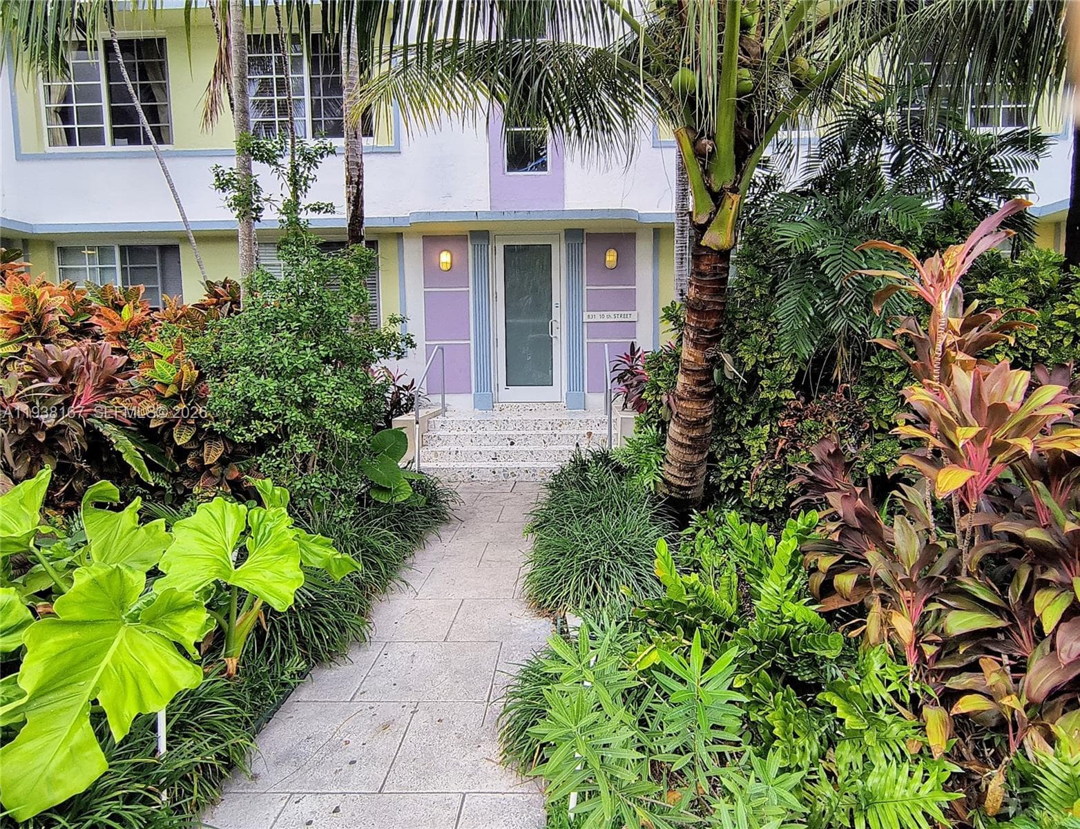 SOUTH BEACH RESIDENCES CO · #203 in Miami Beach - Photo 13