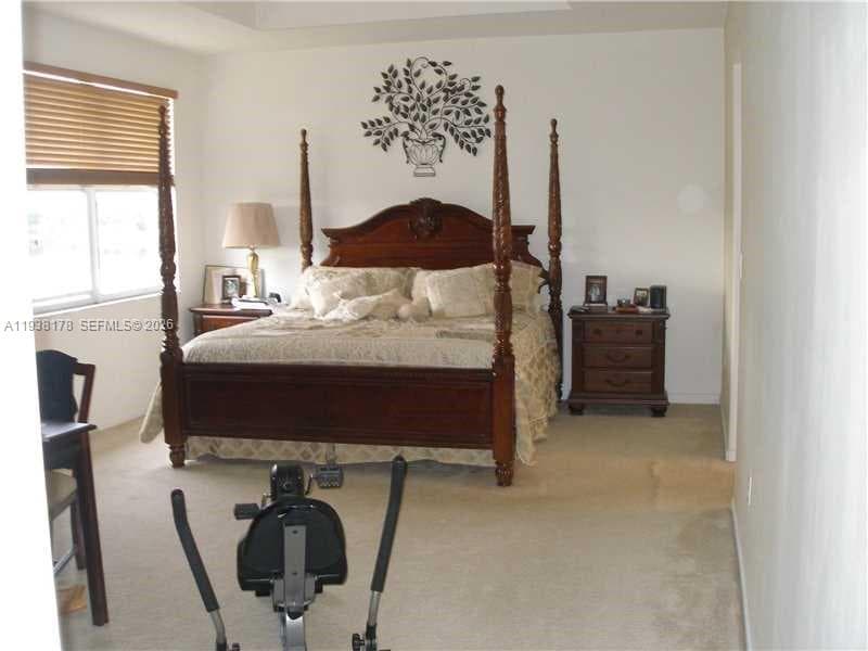 191 SE 35 TH AV. photo 16