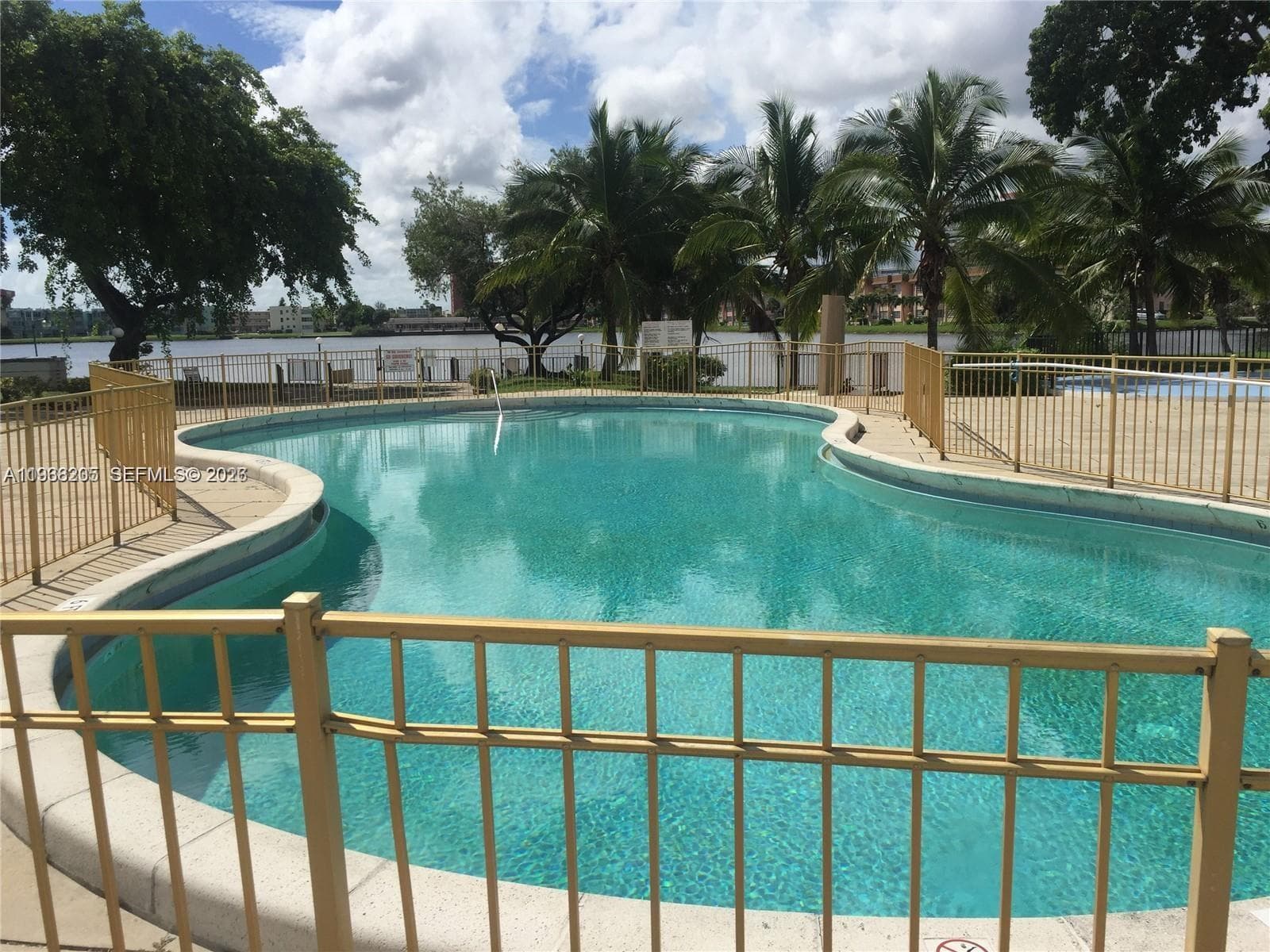 FIRST HORIZONS CONDO · #309 in Miami - Photo 11