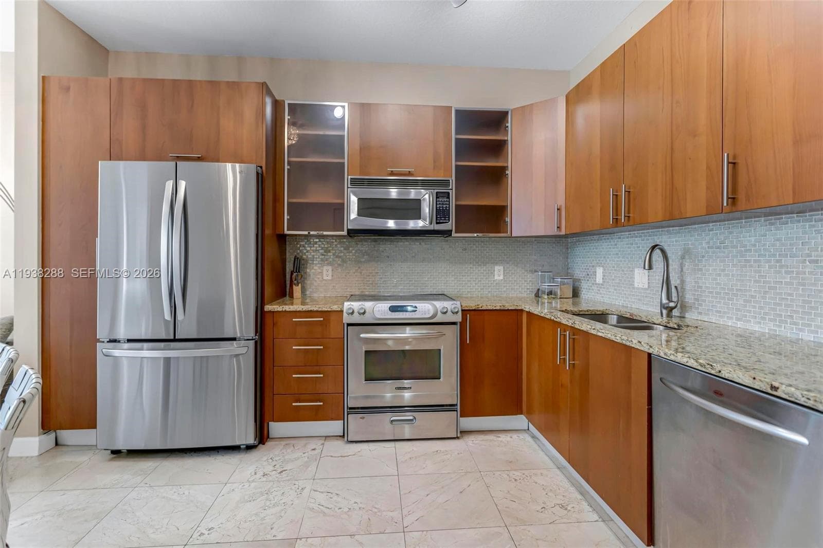 Ocean Marine Yacht Club · #403 in Hallandale Beach - Photo 8