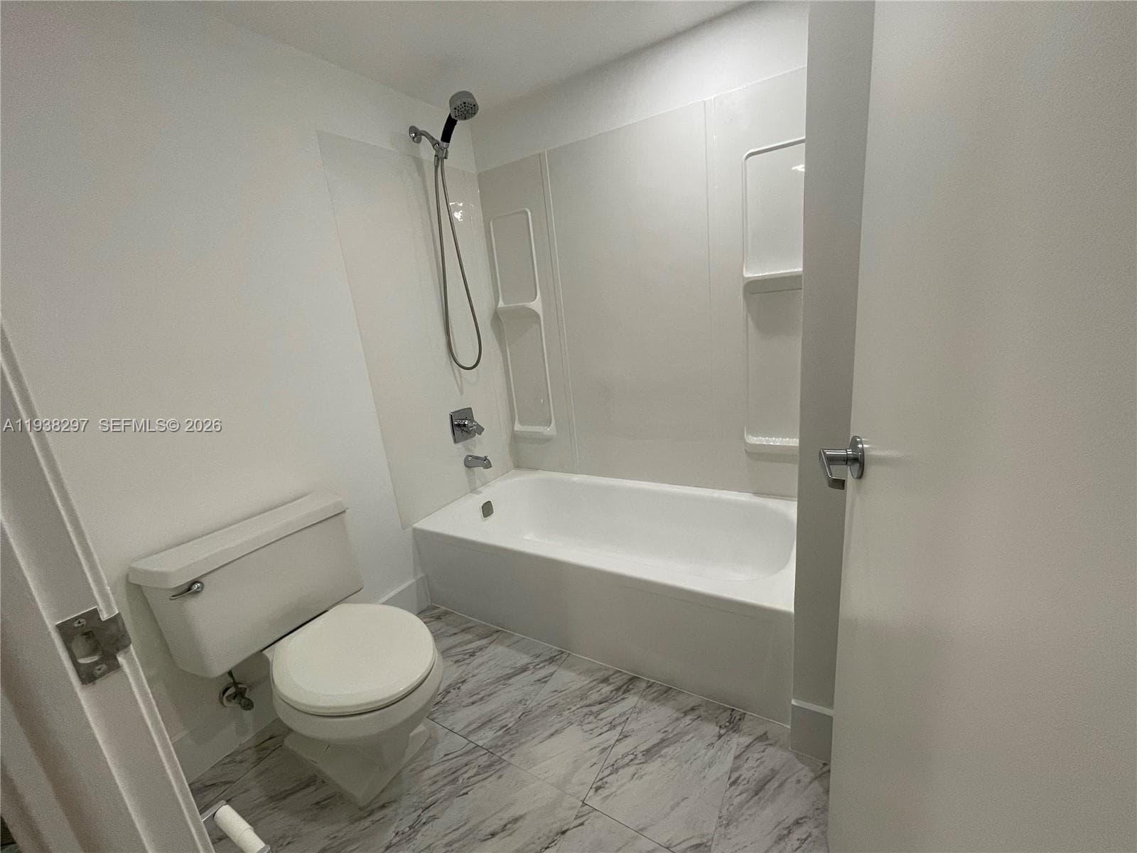 WINSTON TOWERS 600 CONDO · #305 in Sunny Isles Beach - Photo 14