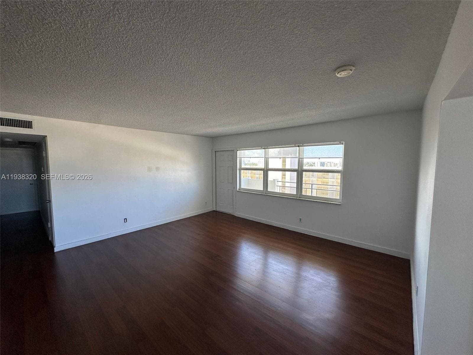 OCEAN VIEW TOWERS CONDO · #804 in Hallandale Beach - Photo 12