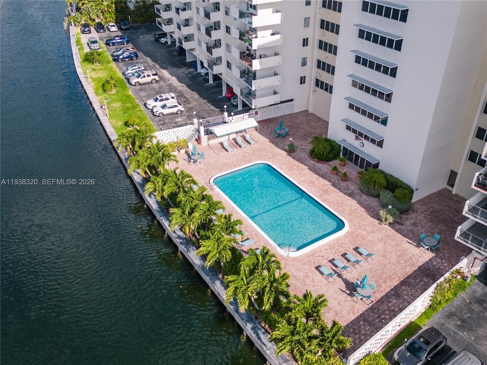 OCEAN VIEW TOWERS CONDO · #804 in Hallandale Beach - Photo 3