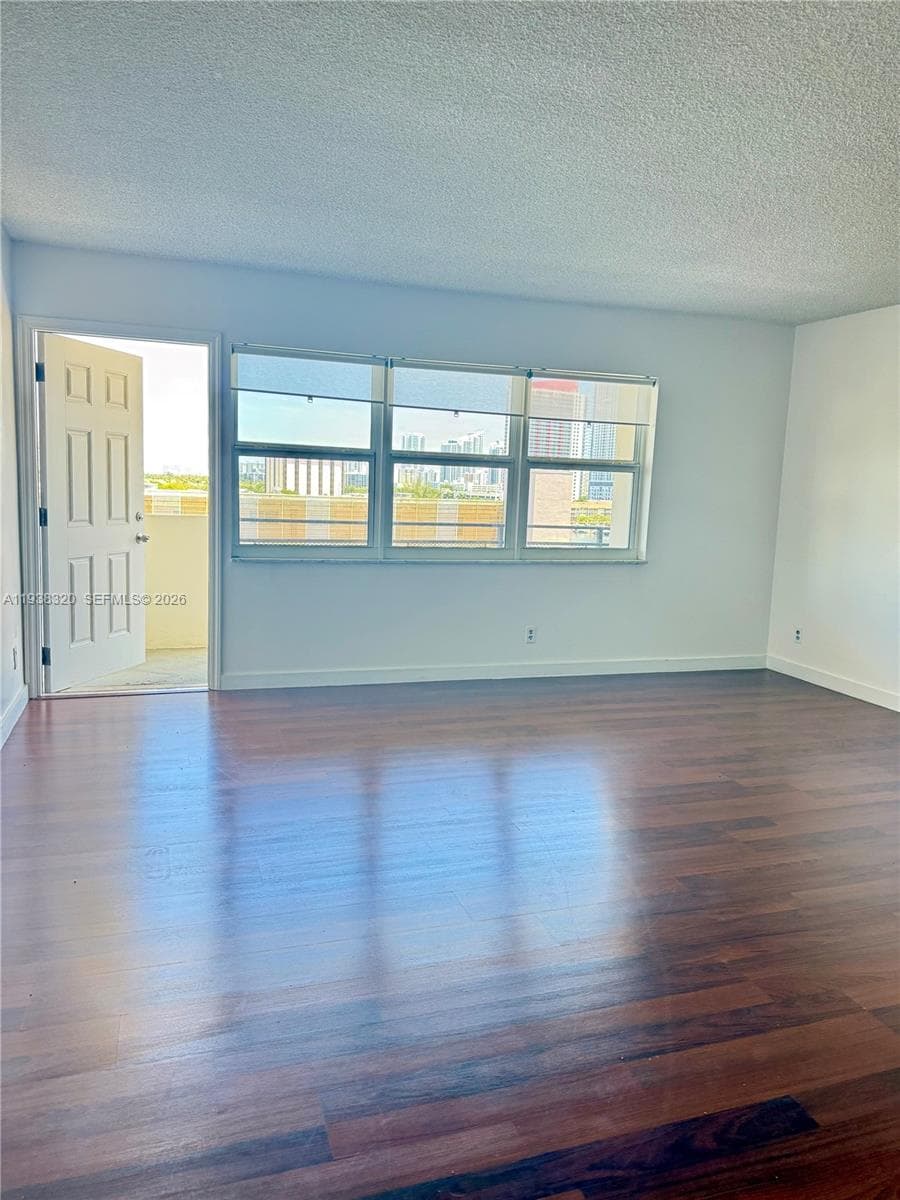 OCEAN VIEW TOWERS CONDO · #804 in Hallandale Beach - Photo 10