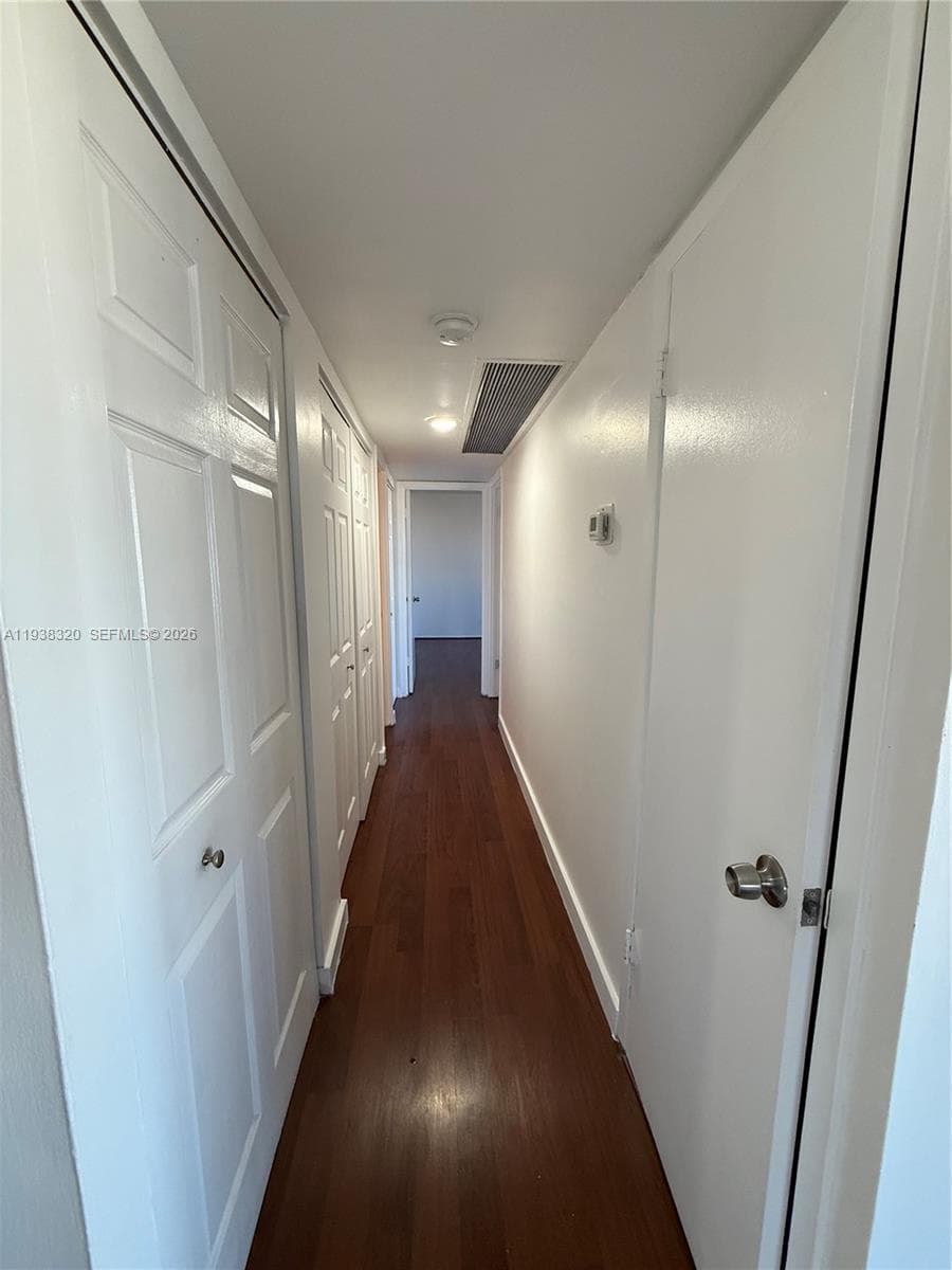 OCEAN VIEW TOWERS CONDO · #804 in Hallandale Beach - Photo 31