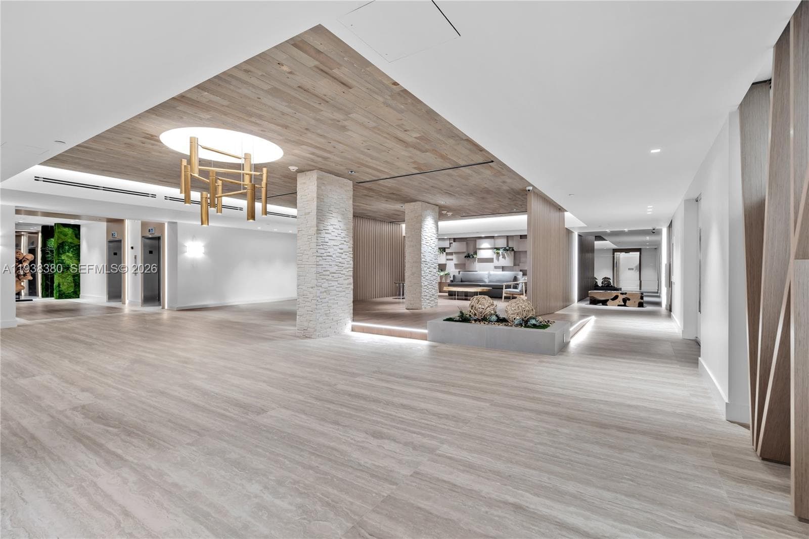 Roney Palace · #1425 in Miami Beach - Photo 6