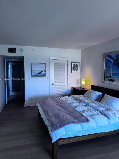 BEDROOM IN SUITE
