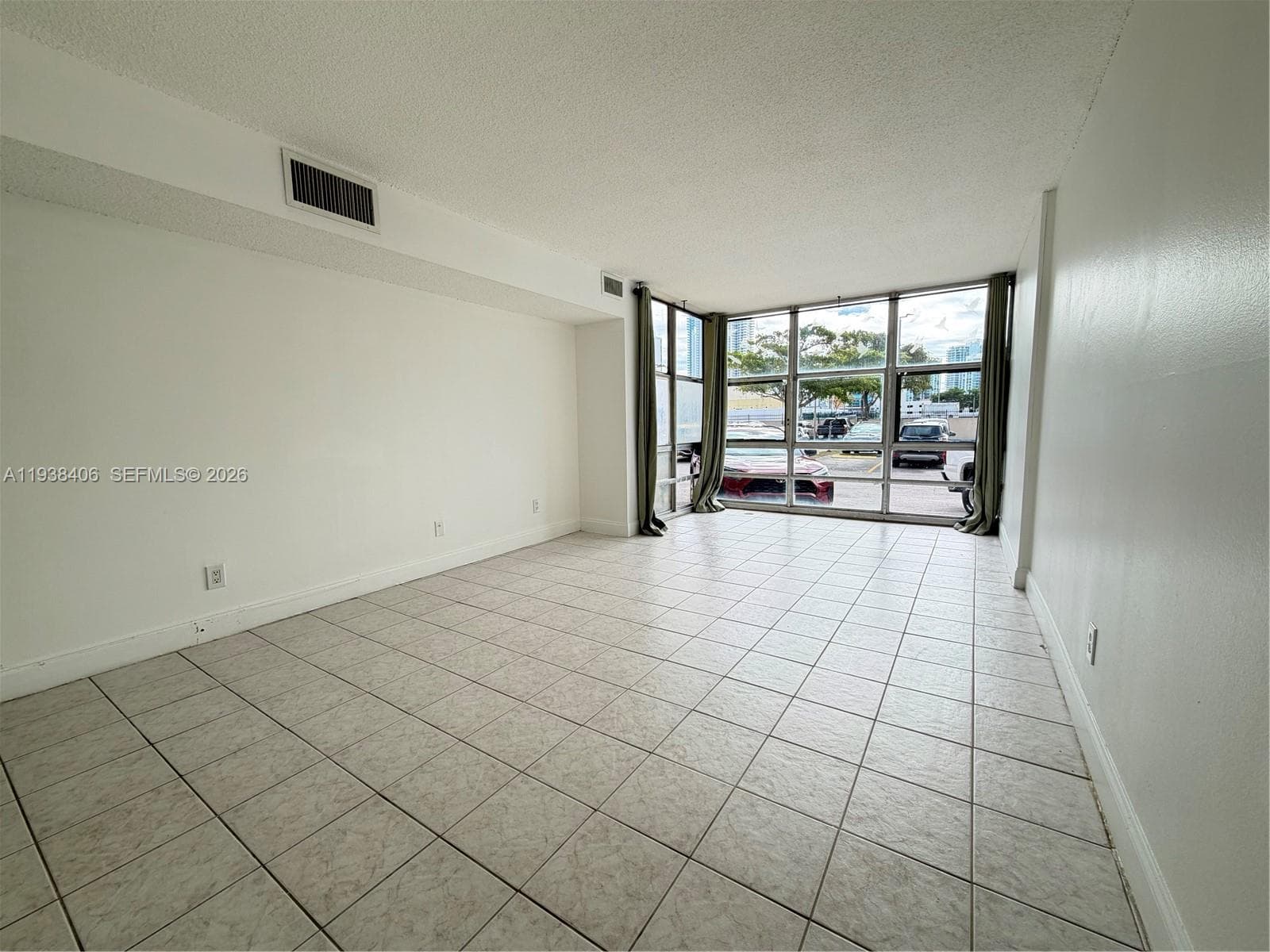 AVILA SOUTH CONDO · #104 in Sunny Isles Beach - Photo 3