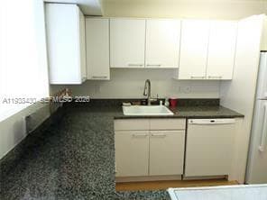 DESOTO PARK CONDO · #407 in Hallandale Beach - Photo 18