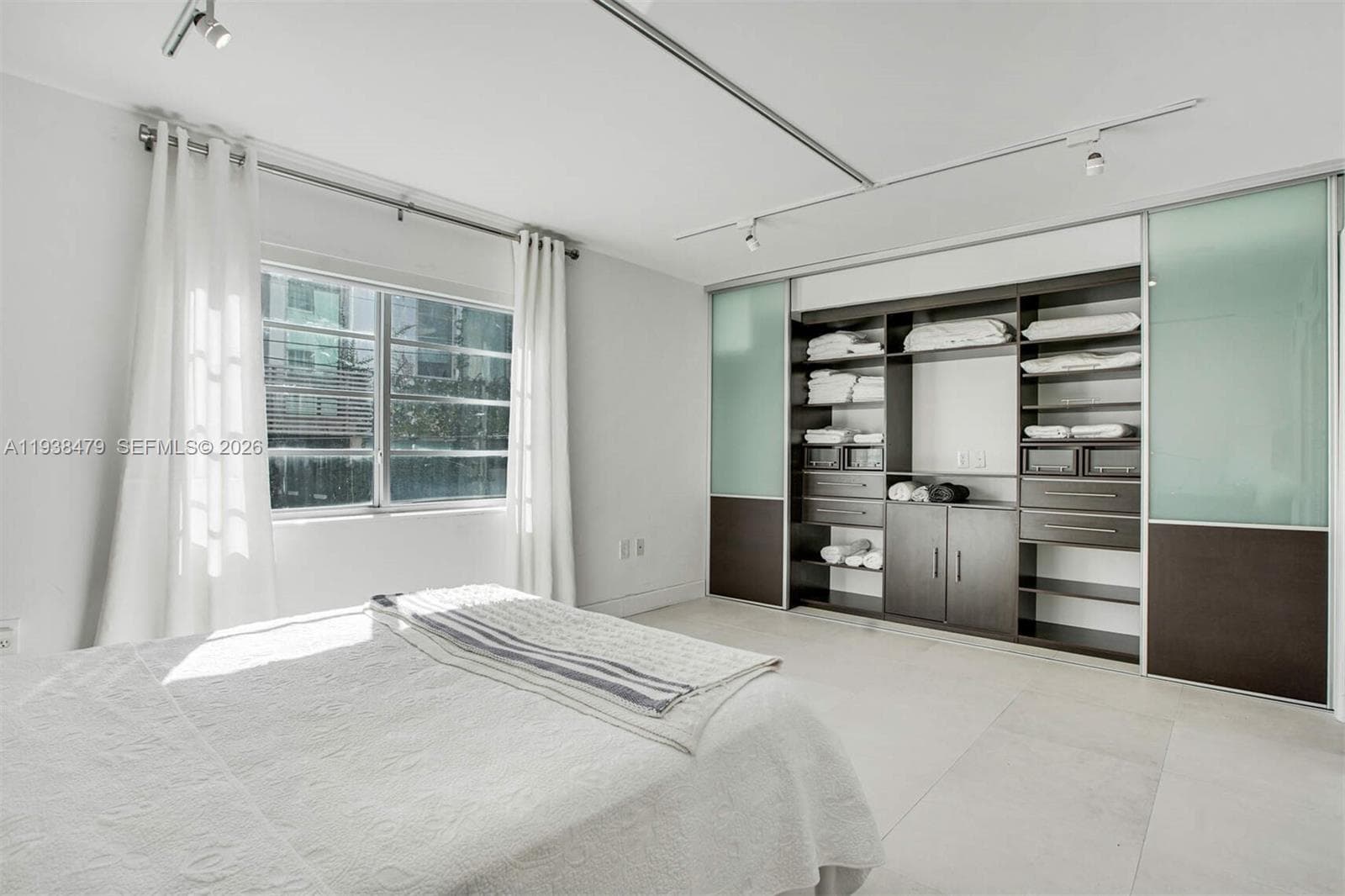 Laser Condominium · #2E in Miami Beach - Photo 14