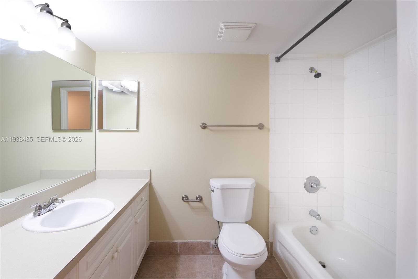 LAS OLAS BY THE RIVER CON · #2411 in Fort Lauderdale - Photo 46