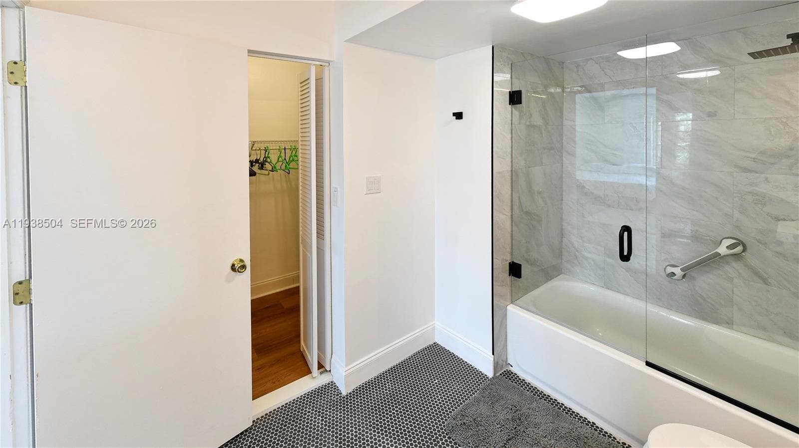 FAIRWAYS RIVIERA CONDO · #626 in Hallandale Beach - Photo 20