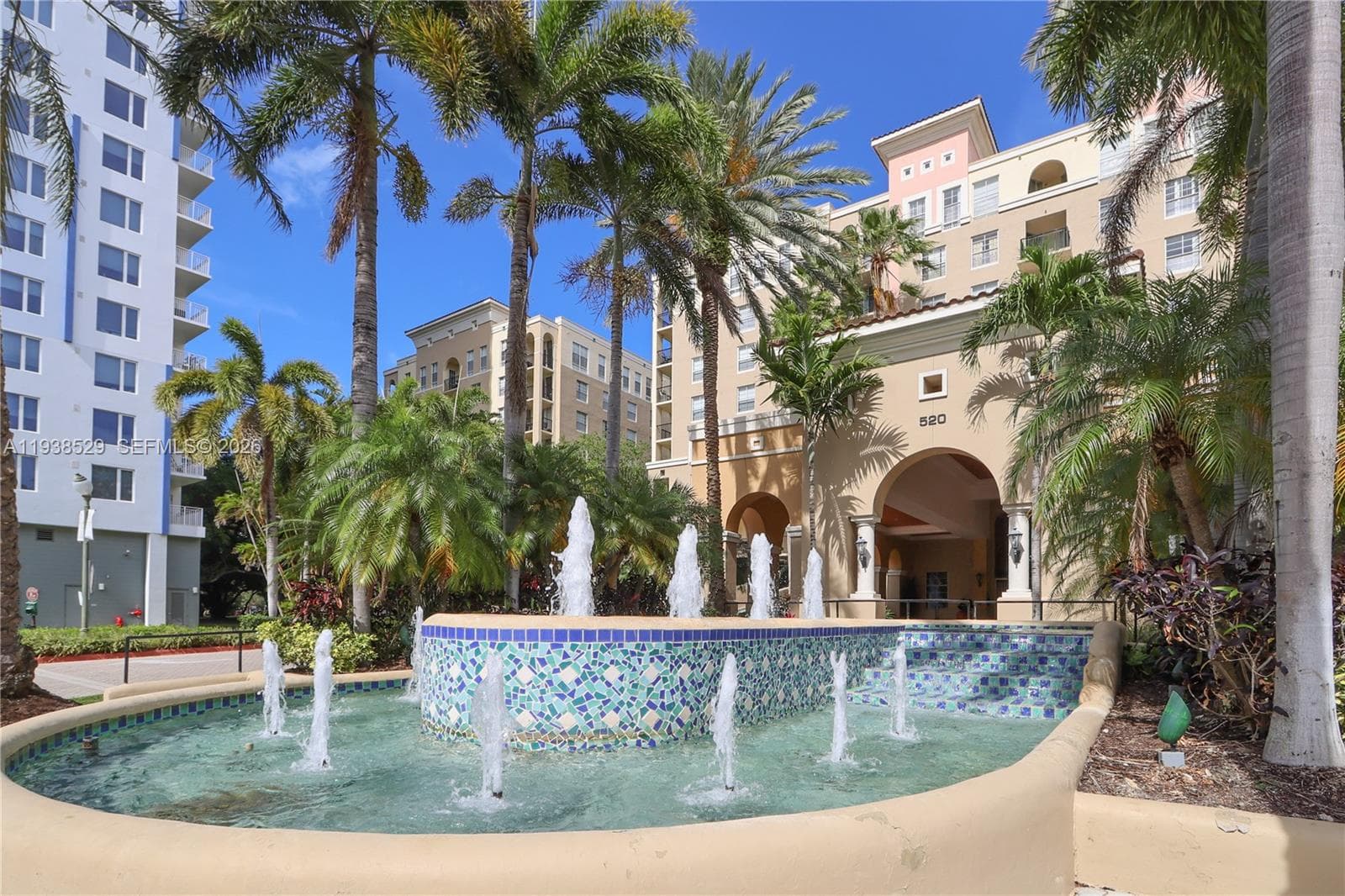 LAS OLAS BY THE RIVER CON · #1208 in Fort Lauderdale - Photo 1