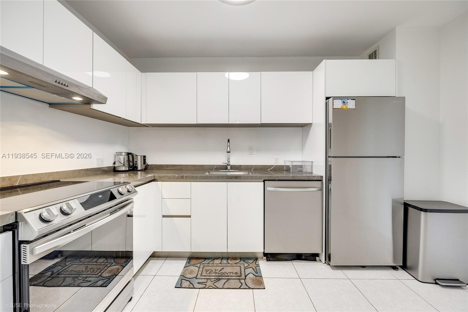 Arlen House · #1231 in Sunny Isles Beach - Photo 5