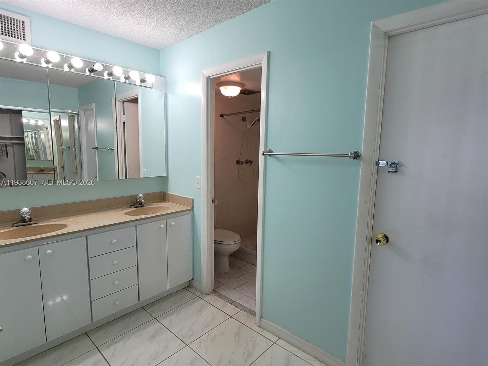 OCEAN VIEW TOWERS CONDO · #1114 in Hallandale Beach - Photo 13