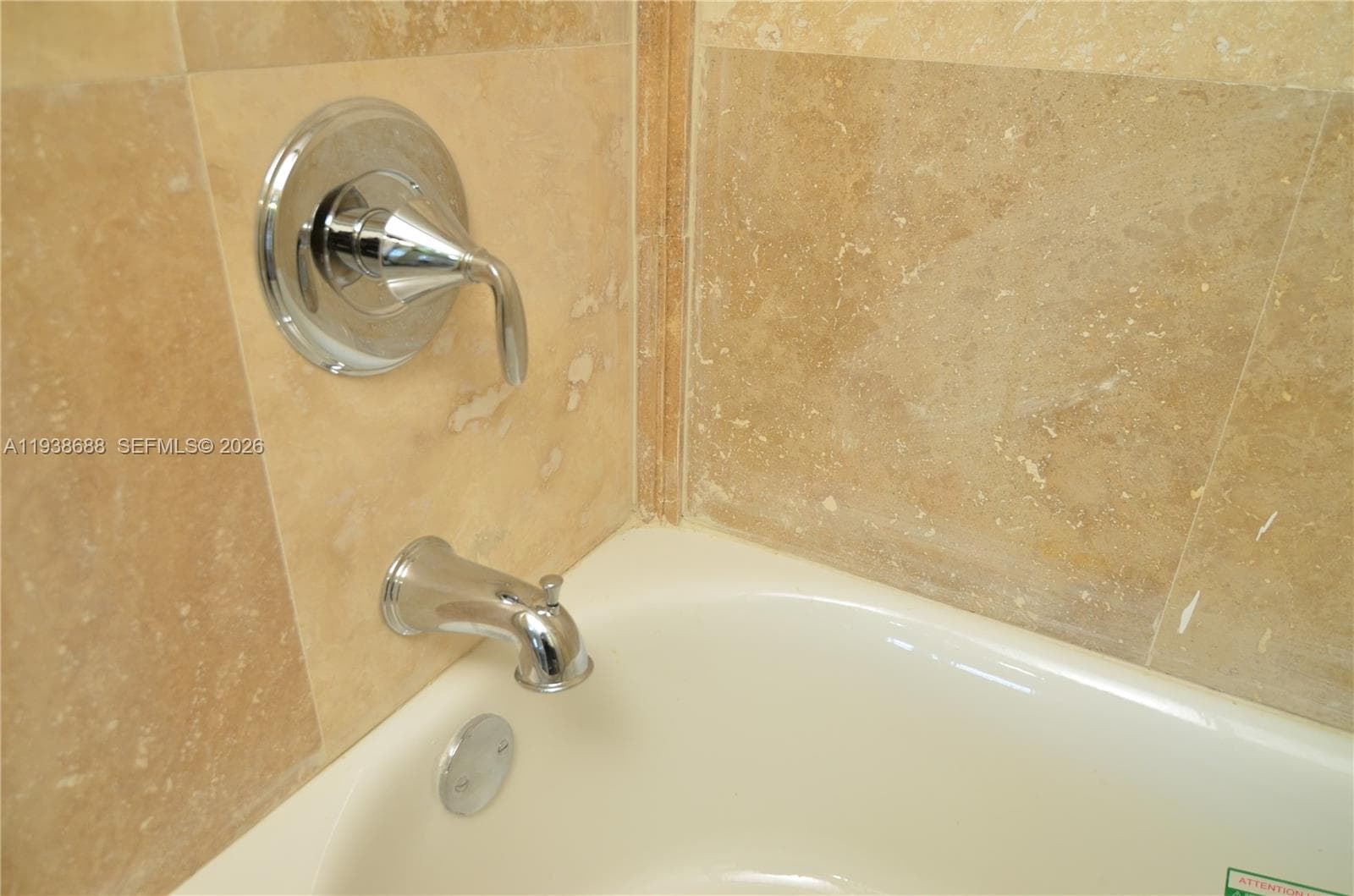 BAYSWATER COURT CONDO · #5U in North Miami Beach - Photo 11