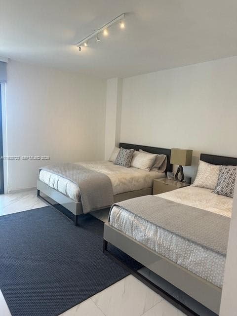 MARINA  TOWERS · #12A in Aventura - Photo 27