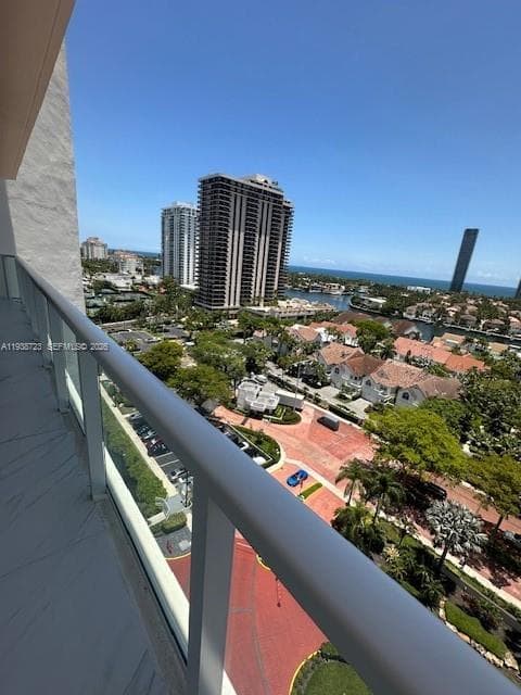 MARINA  TOWERS · #12A in Aventura - Photo 38