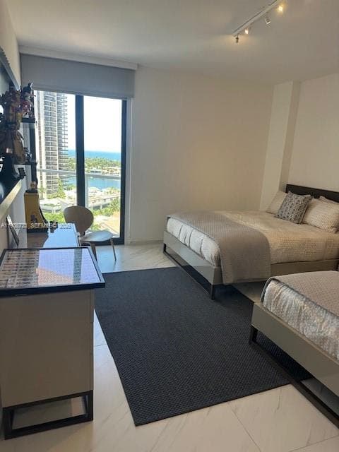 MARINA  TOWERS · #12A in Aventura - Photo 14