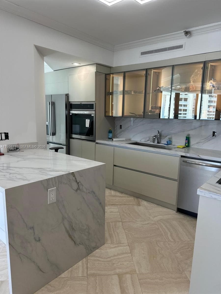 TURNBERRY MARINA TOWER · #12E in Aventura - Photo 65