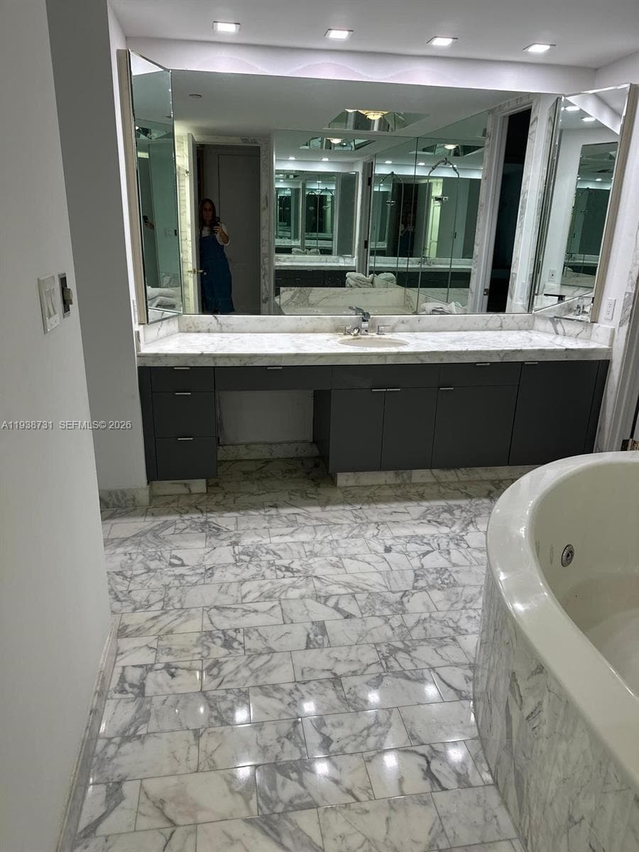 TURNBERRY MARINA TOWER · #12E in Aventura - Photo 59