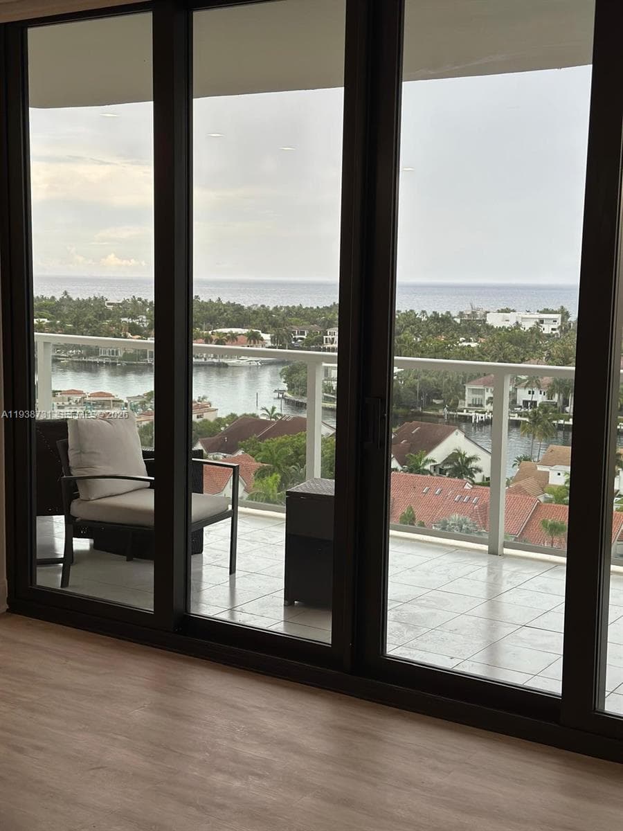 TURNBERRY MARINA TOWER · #12E in Aventura - Photo 60