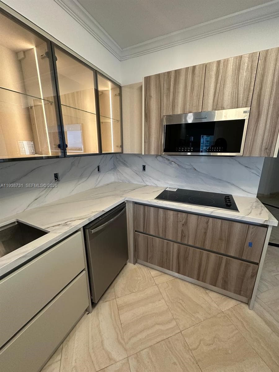 TURNBERRY MARINA TOWER · #12E in Aventura - Photo 4