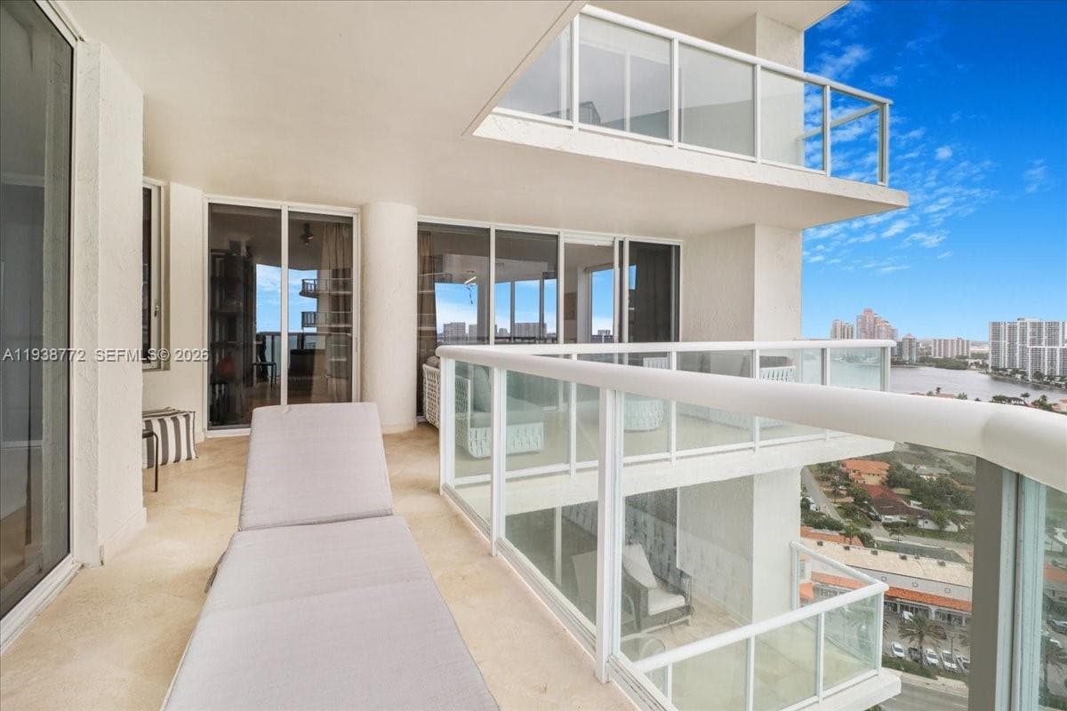 Millennium · #2404 in Sunny Isles Beach - Photo 22
