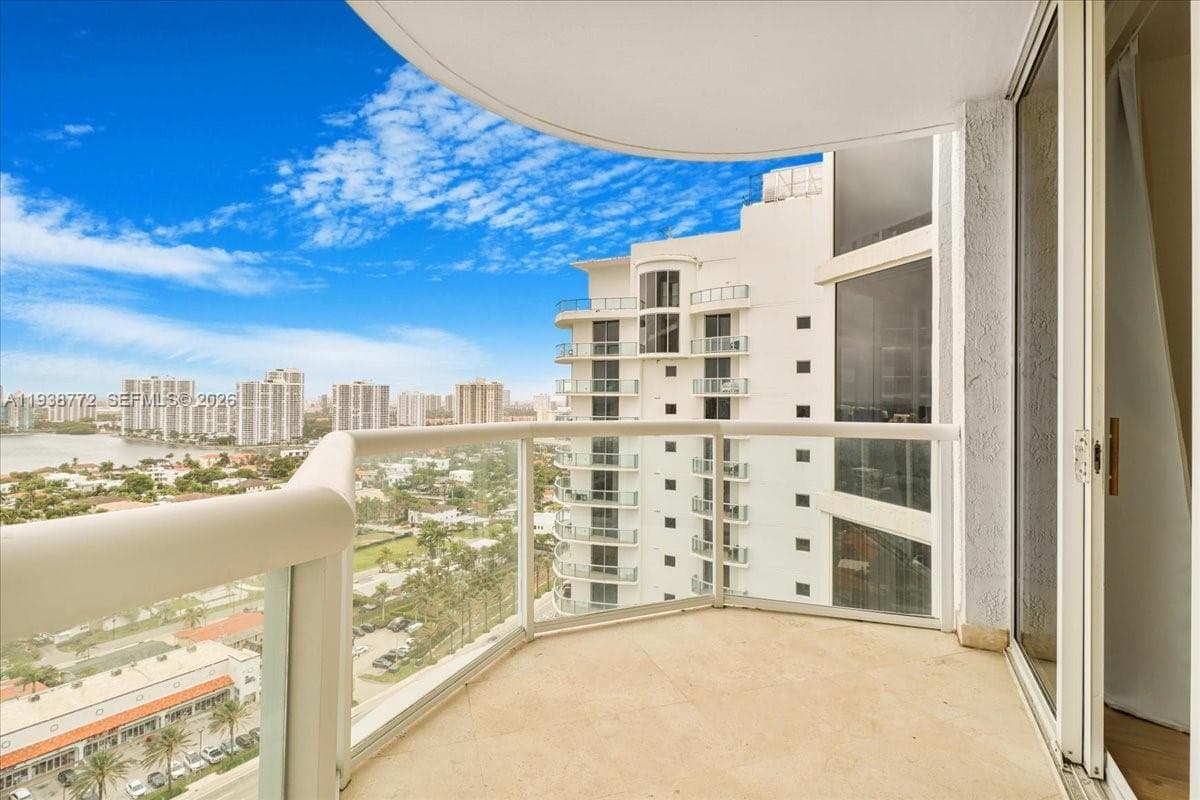 Millennium · #2404 in Sunny Isles Beach - Photo 30