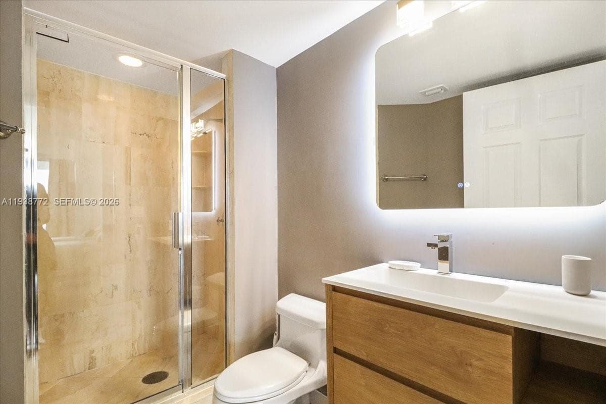 Millennium · #2404 in Sunny Isles Beach - Photo 35