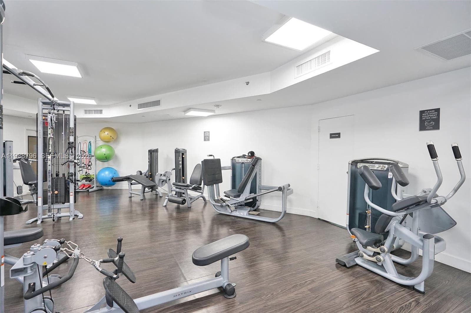 PARC CENTRAL AVENTURA EAS · #1003 in Aventura - Photo 20
