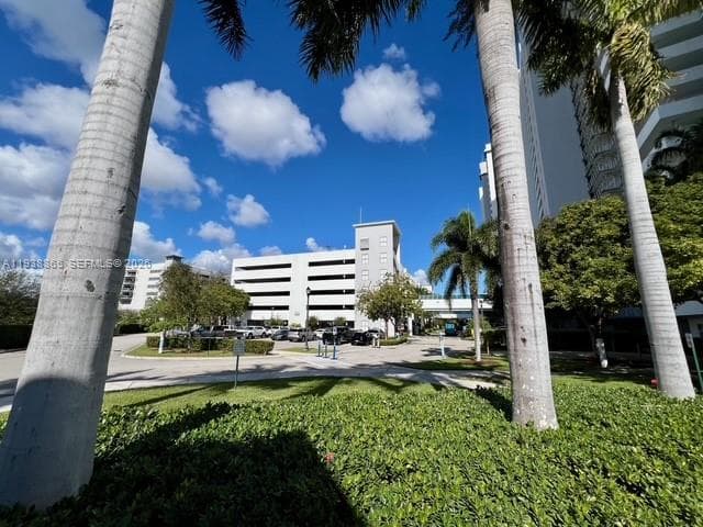 THE OAKS I CONDO · #505 in North Miami - Photo 26