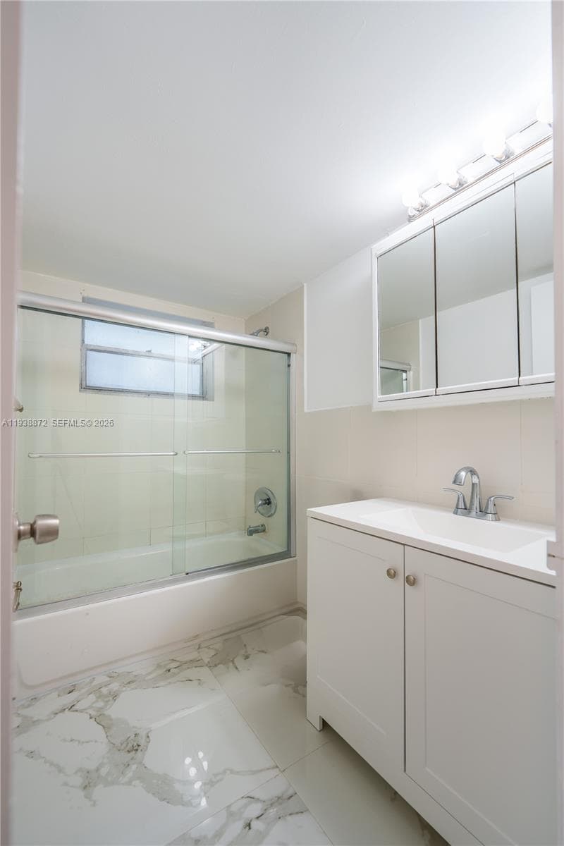 COLLINS TOWERS CONDO · #208 in Miami Beach - Photo 6